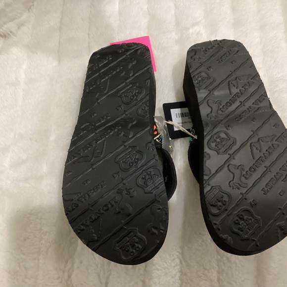 Montana West Black and Orange Embellished Sandals - Picture 3 of 5